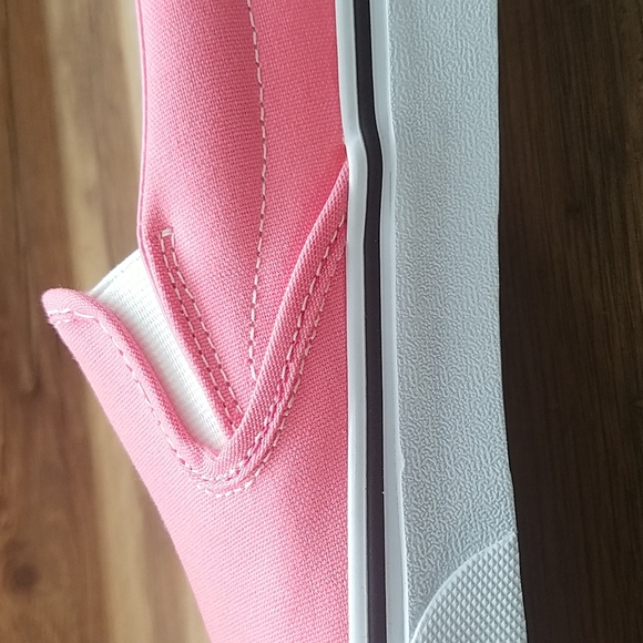 Van's classic slip on BRAND New - Picture 13 of 13